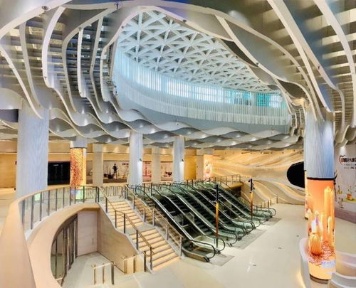 長(zhǎng)江實(shí)業(yè)上海地標(biāo)綜合體 高尚領(lǐng)域 持續(xù)發(fā)力 大都會(huì)生活范本加速成型